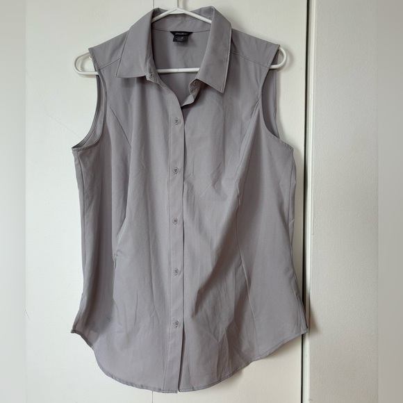 ✨ Eddie Bauer Sleeveless Button-Up Blouse - Medium - Picture 1 of 5